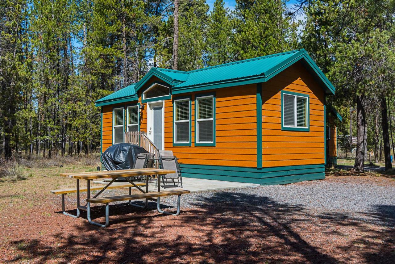 Bend-Sunriver Camping Resort Cottage 1 Exterior photo